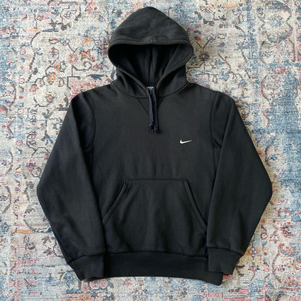 Black vintage nike hoodie online