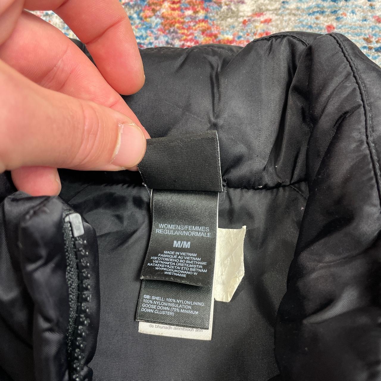 The North Face 550 Black Puffer Gilet