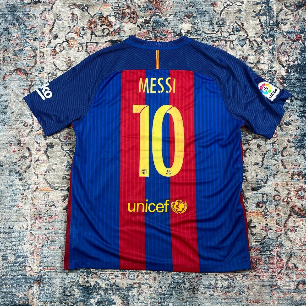 Lionel Messi Nike Barcelona 2016/17 Home Shirt