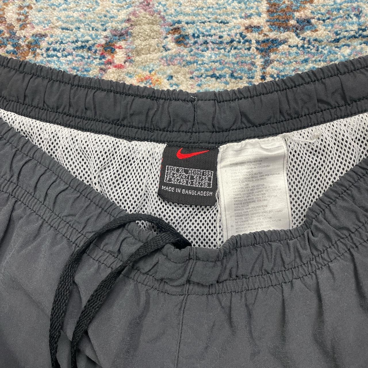 Vintage Nike Spellout Shorts