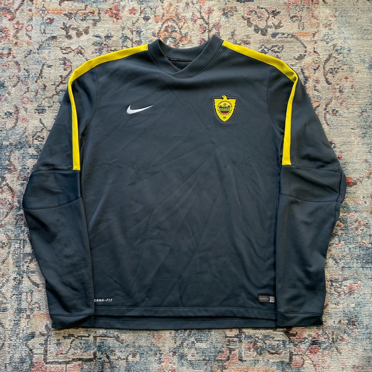 Retro Nike Anzhi Makhachkala Football Sweatshirt