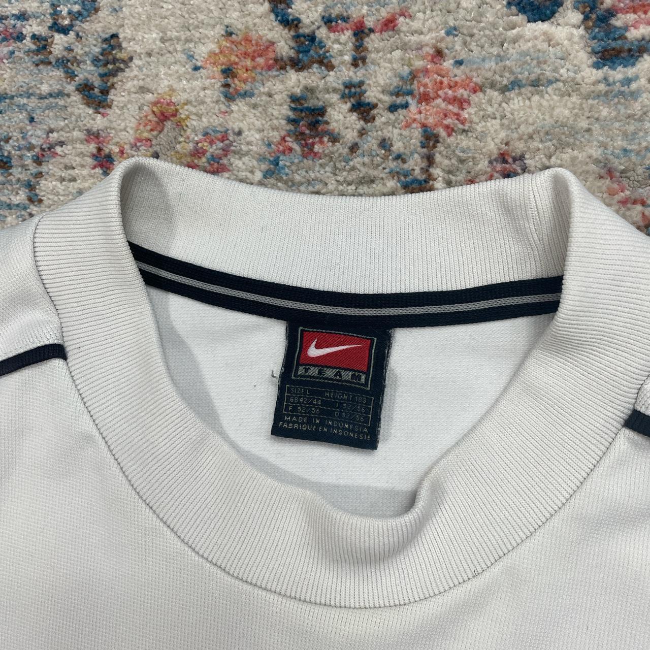 Vintage Nike White Sports T-Shirt