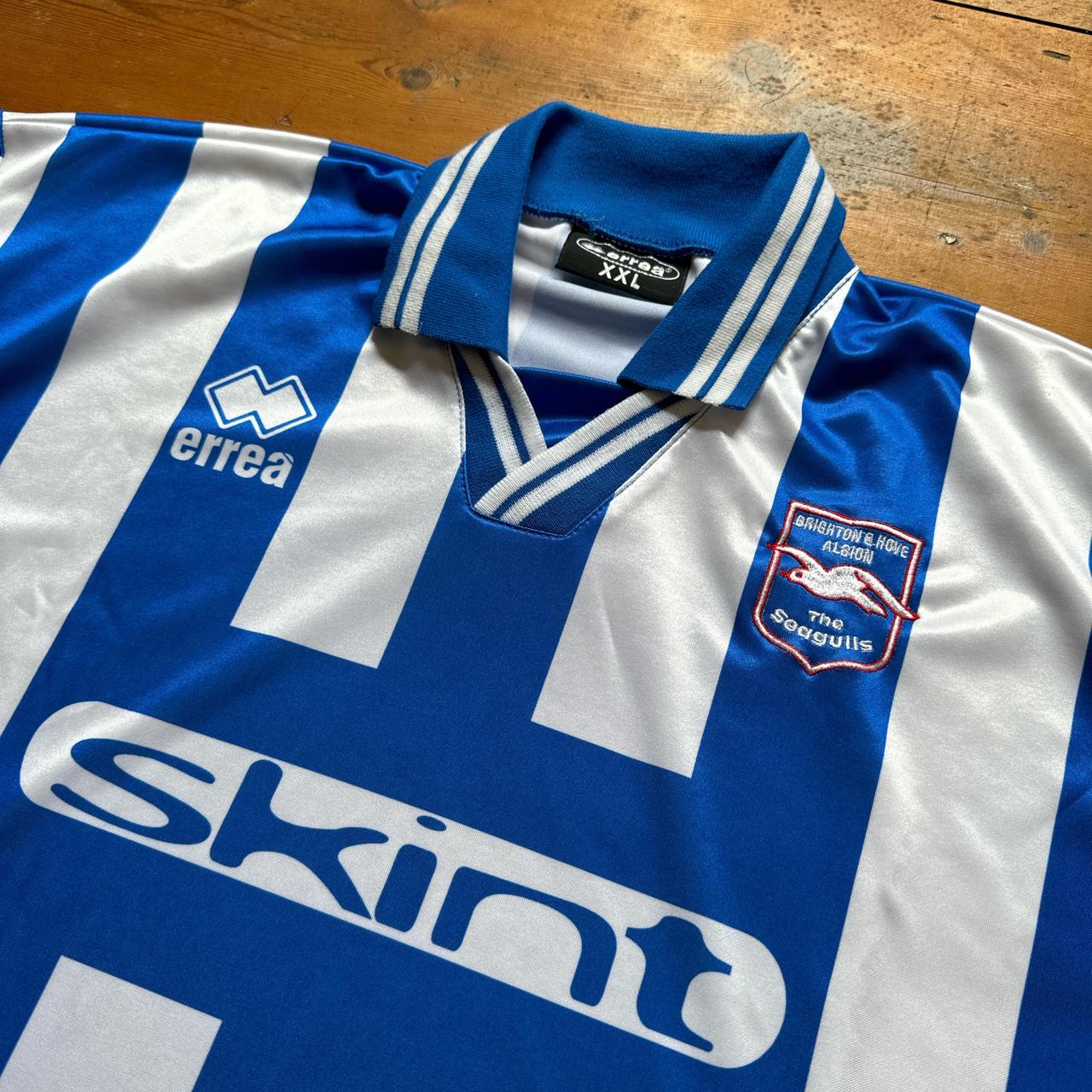 Retro Brighton 1999/00 Home Football Shirt