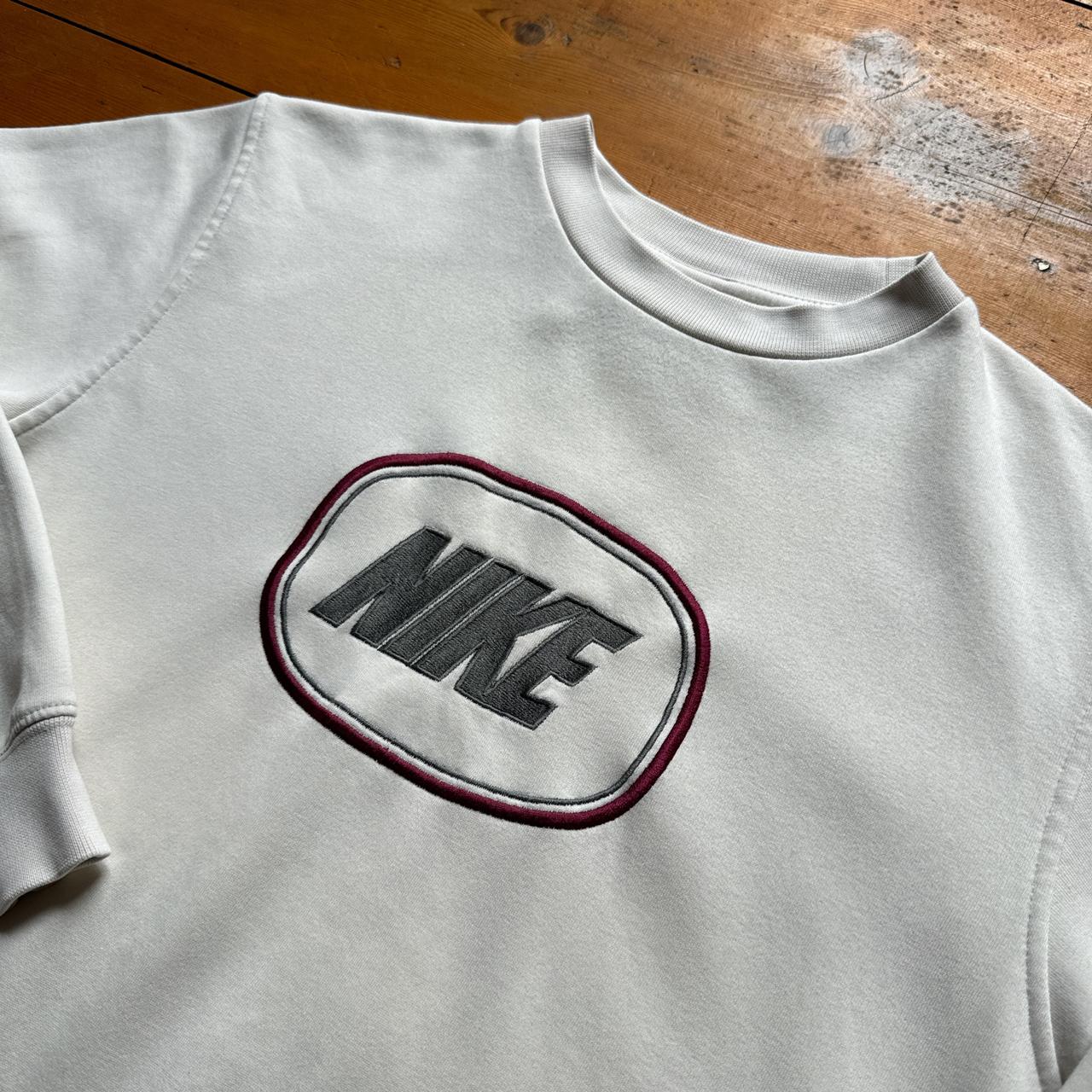 Vintage Nike Cream Spell Out Sweatshirt