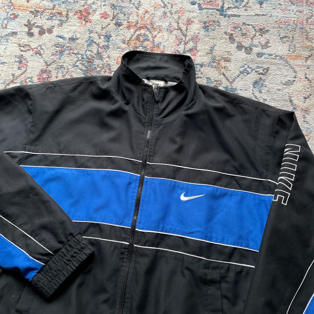 Vintage Nike Black and Blue Jacket