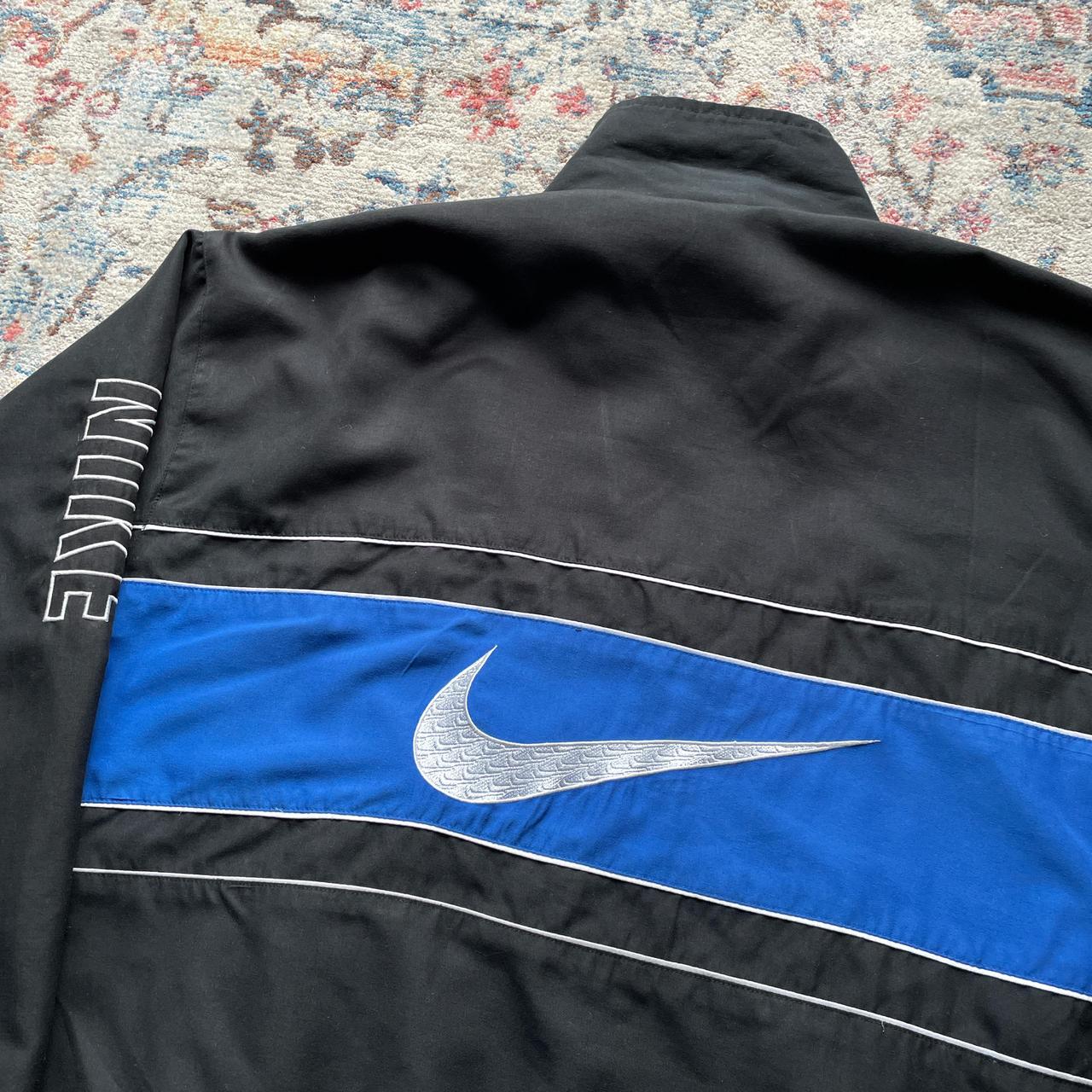 Vintage Nike Black and Blue Jacket