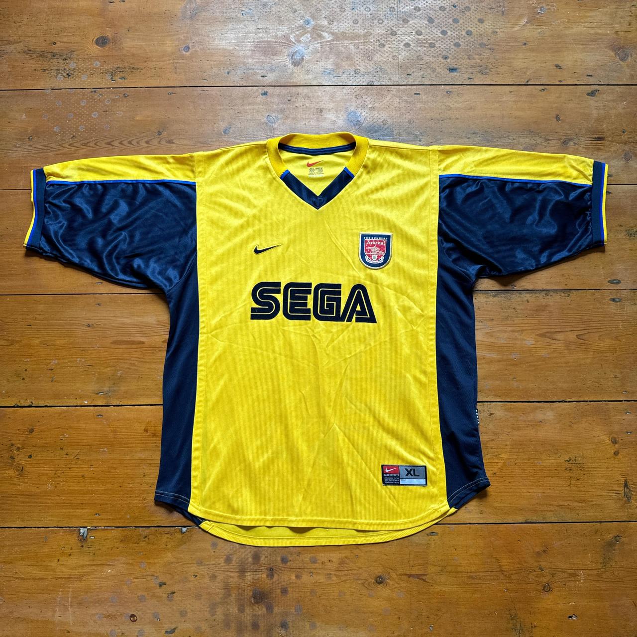 Retro Arsenal Nike 1999/00 Away Football Shirt