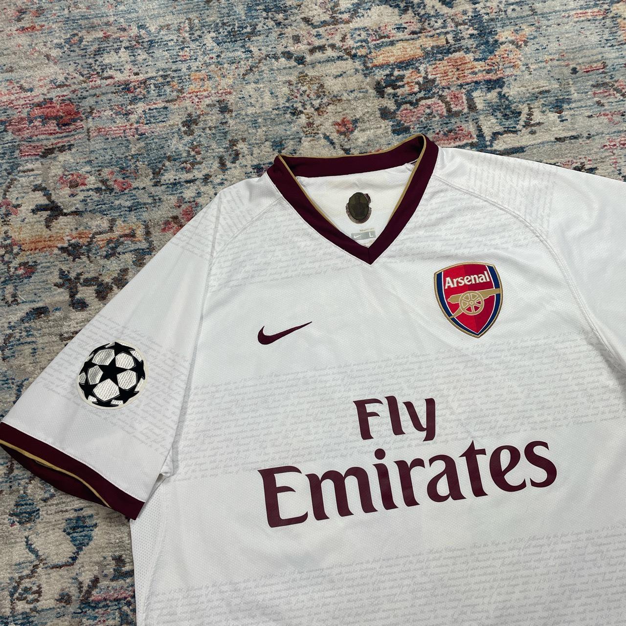 Retro Arsenal Nike 2007/08 Theo Walcott Away Football Shirt