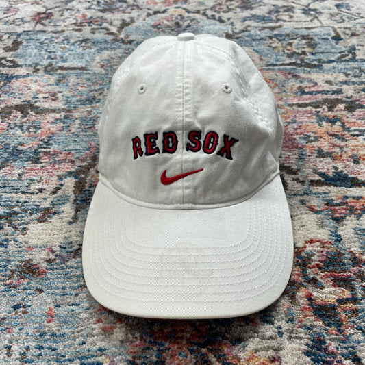 Nike White Boston Red Sox Cap