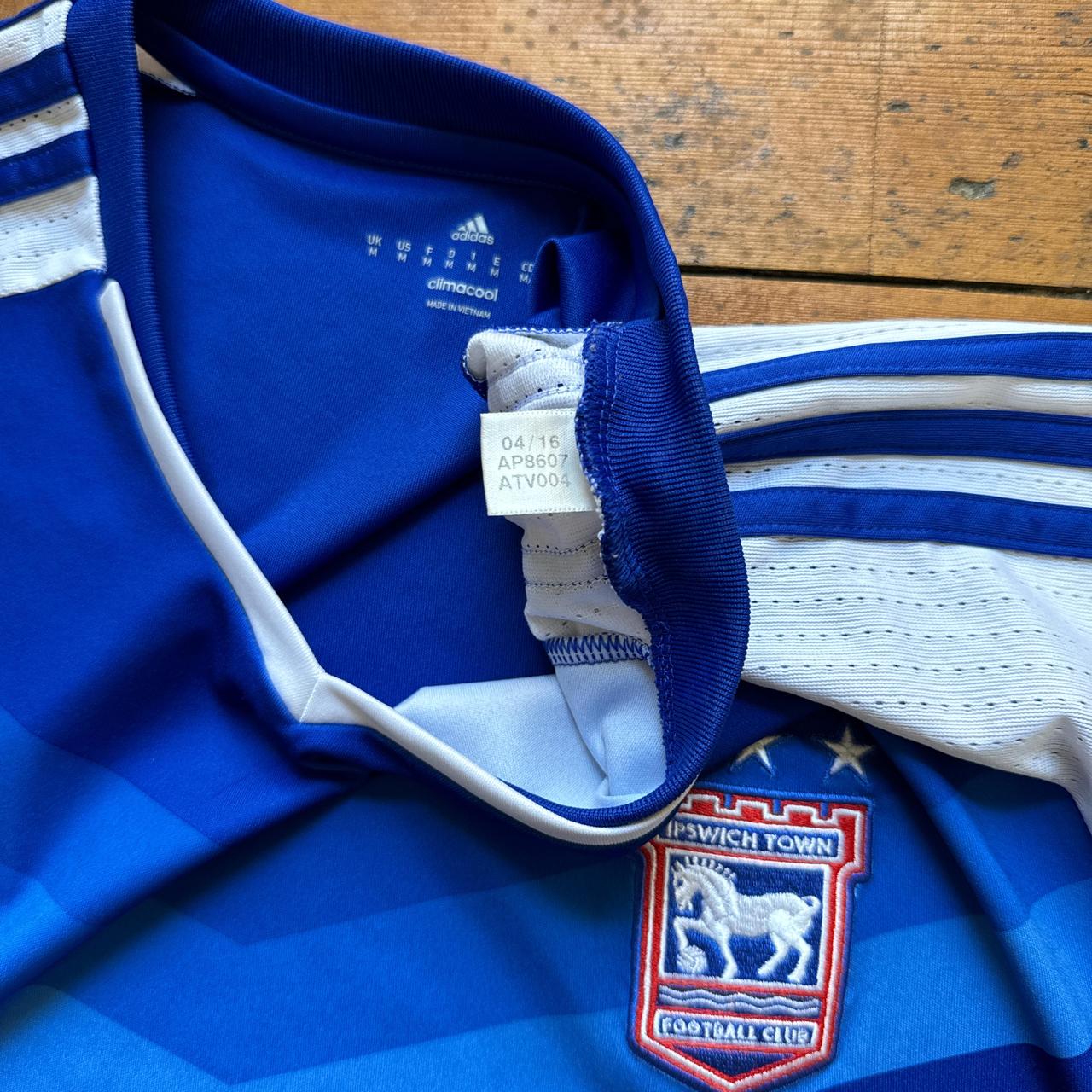 Ipswich Town 2016/17 Home Football Shirt