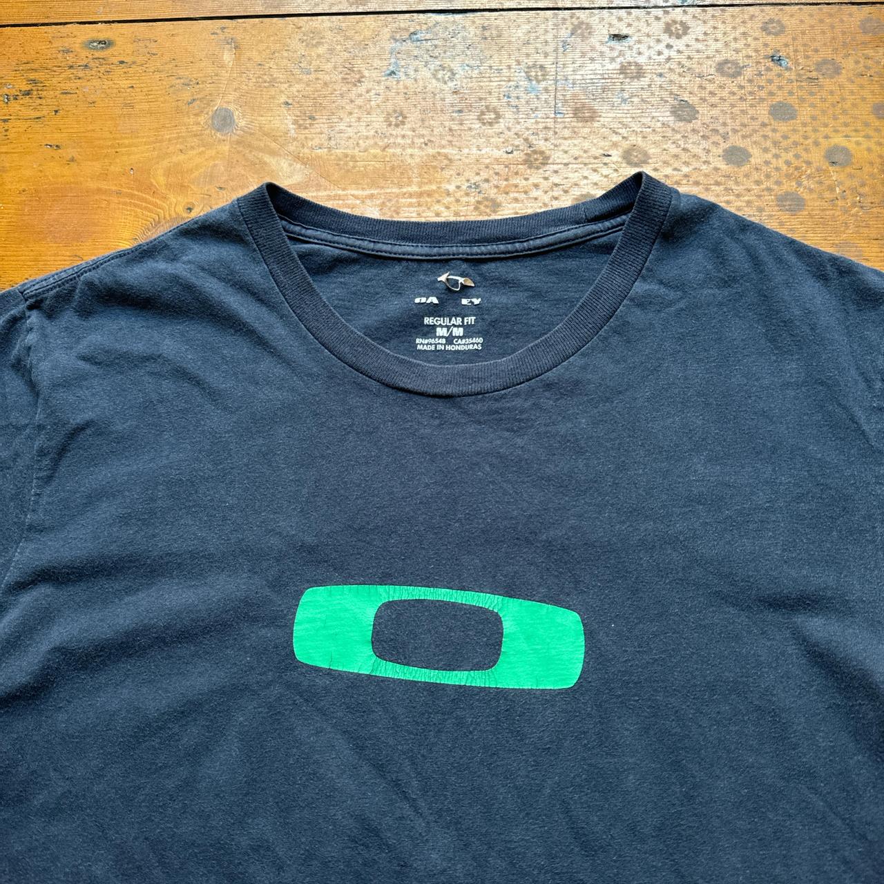 Vintage Oakley Navy T-Shirt