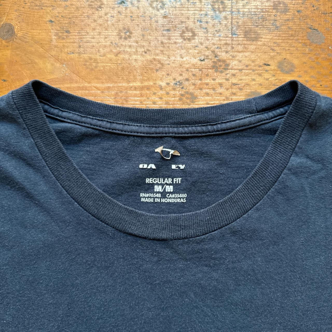 Vintage Oakley Navy T-Shirt